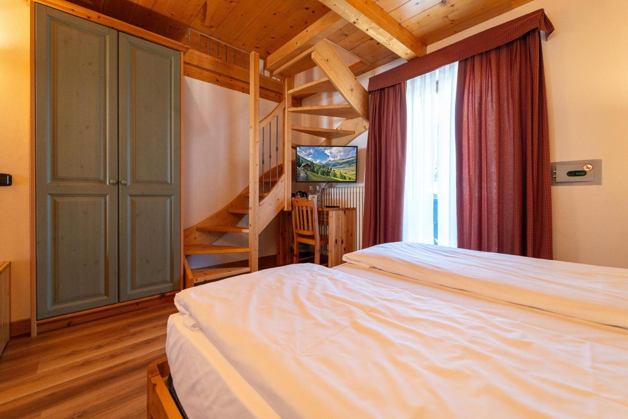 Hotel Primula Ливиньо Экстерьер фото
